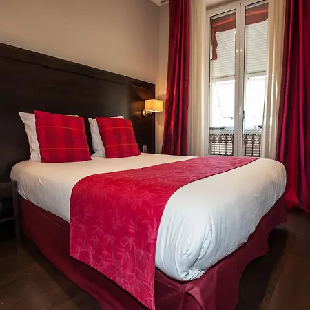 Hotel Paris Rome