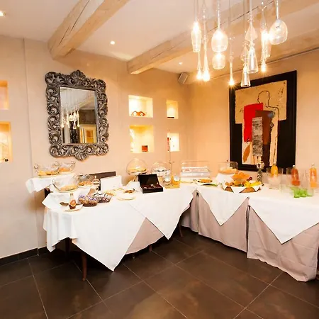 Hotel Paris Rome Mentone