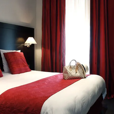 Paris Rome Hotel 3*